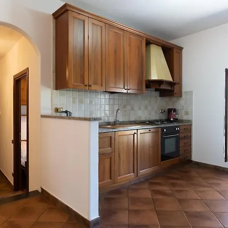 Relax Tra Gli Ulivi Con Spazio Esterno E Barbecue Vasia